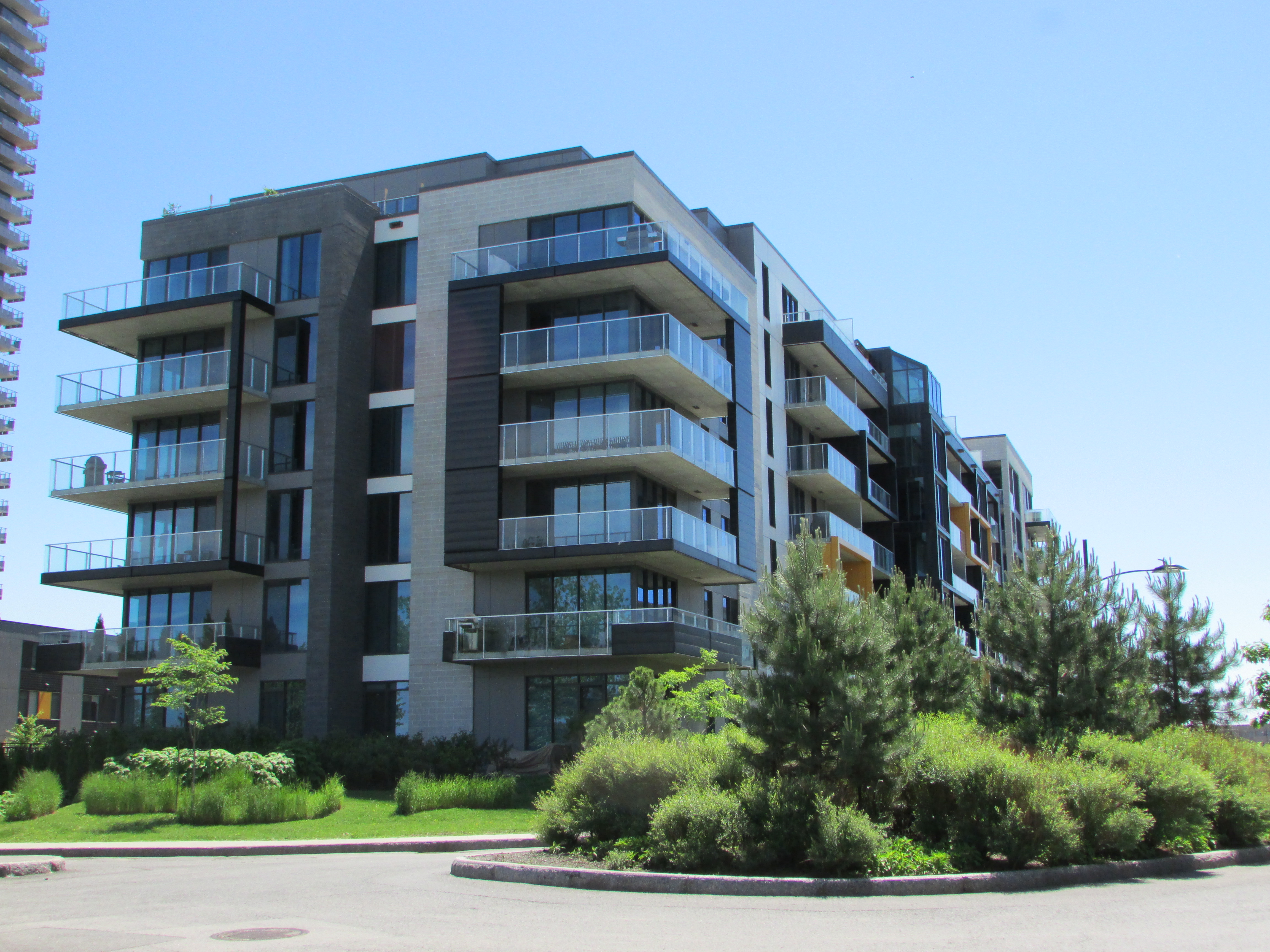 Condos lofts ZUNI of PointeNord Proment Nuns’Island residential